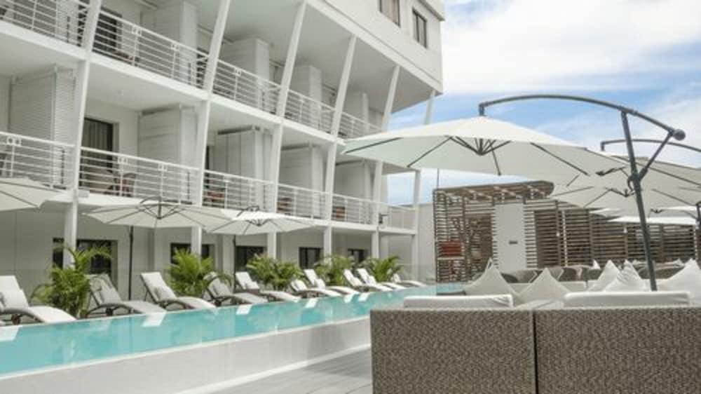 Terrado Arturo Prat Hotel